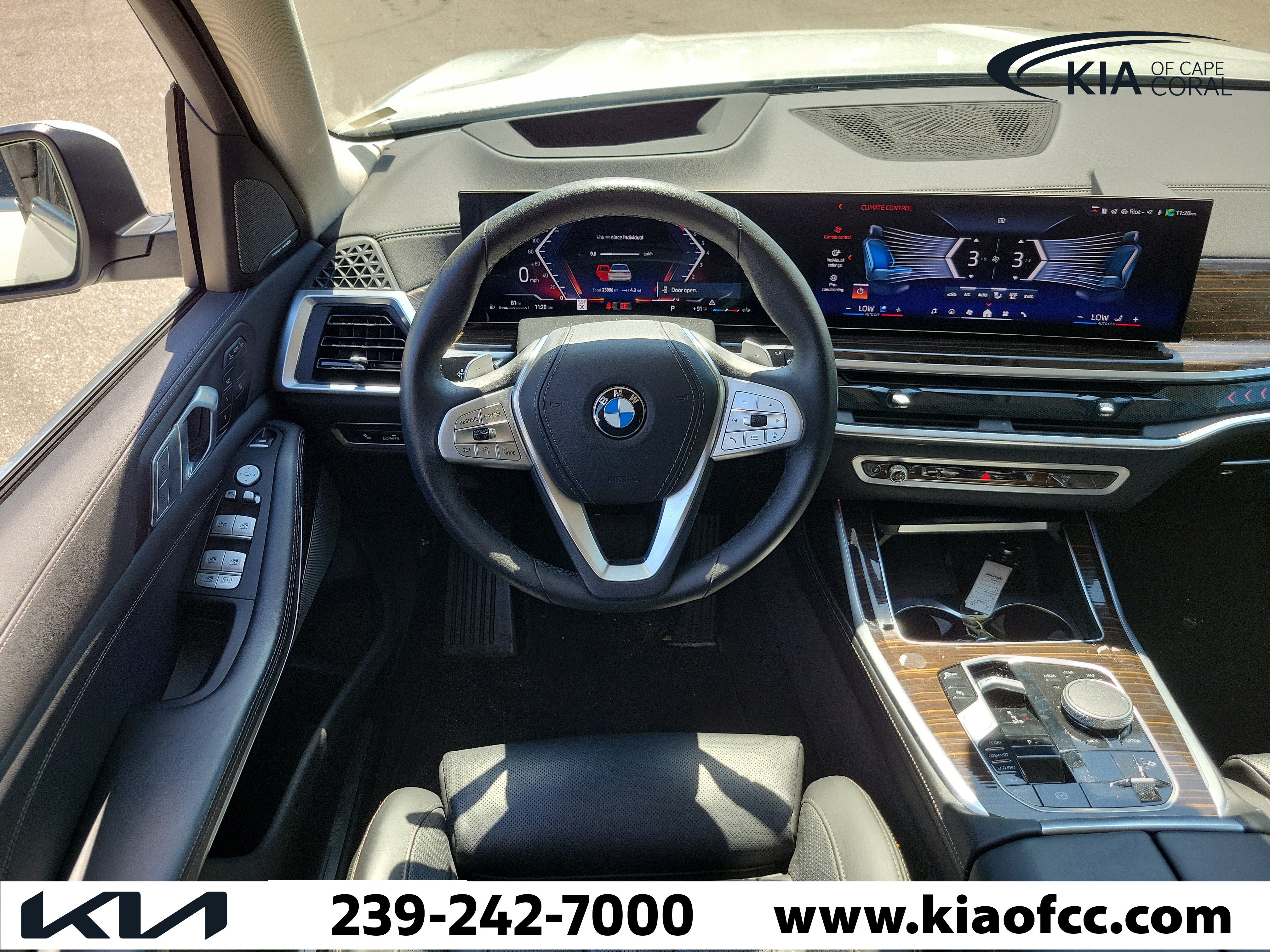 Used 2026 BMW X7 xDrive40i AWD/4WD image 19
