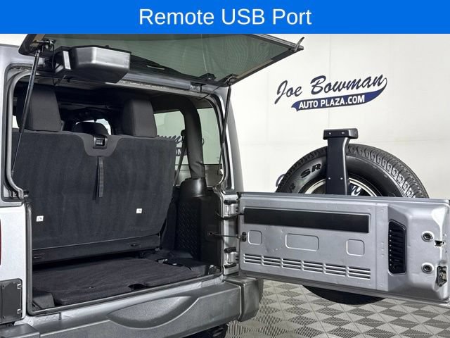 Used 2013 Jeep Wrangler Sport AWD/4WD image 12
