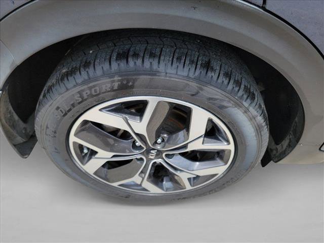 Used 2021 Kia Sportage EX w/ EX Technology Package FWD image 11