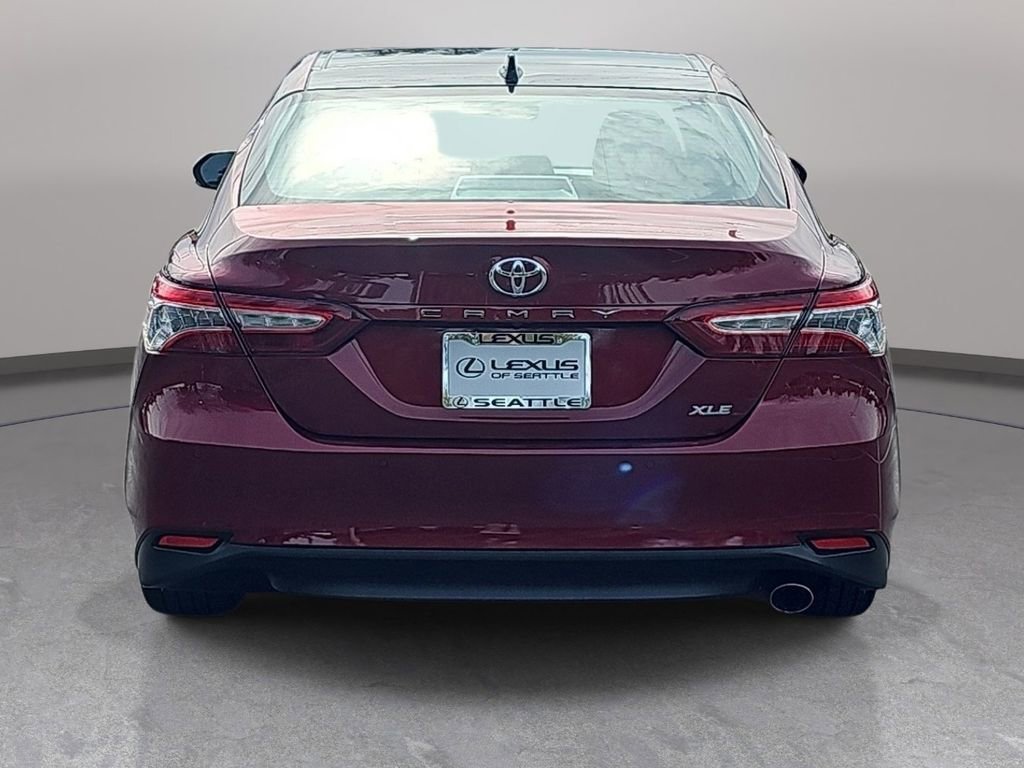 Used 2018 Toyota Camry XLE w/ Audio Package image 7
