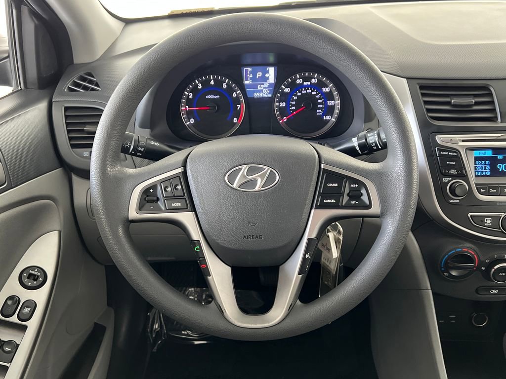 Used 2016 Hyundai Accent SE w/ Option Group 02 image 16