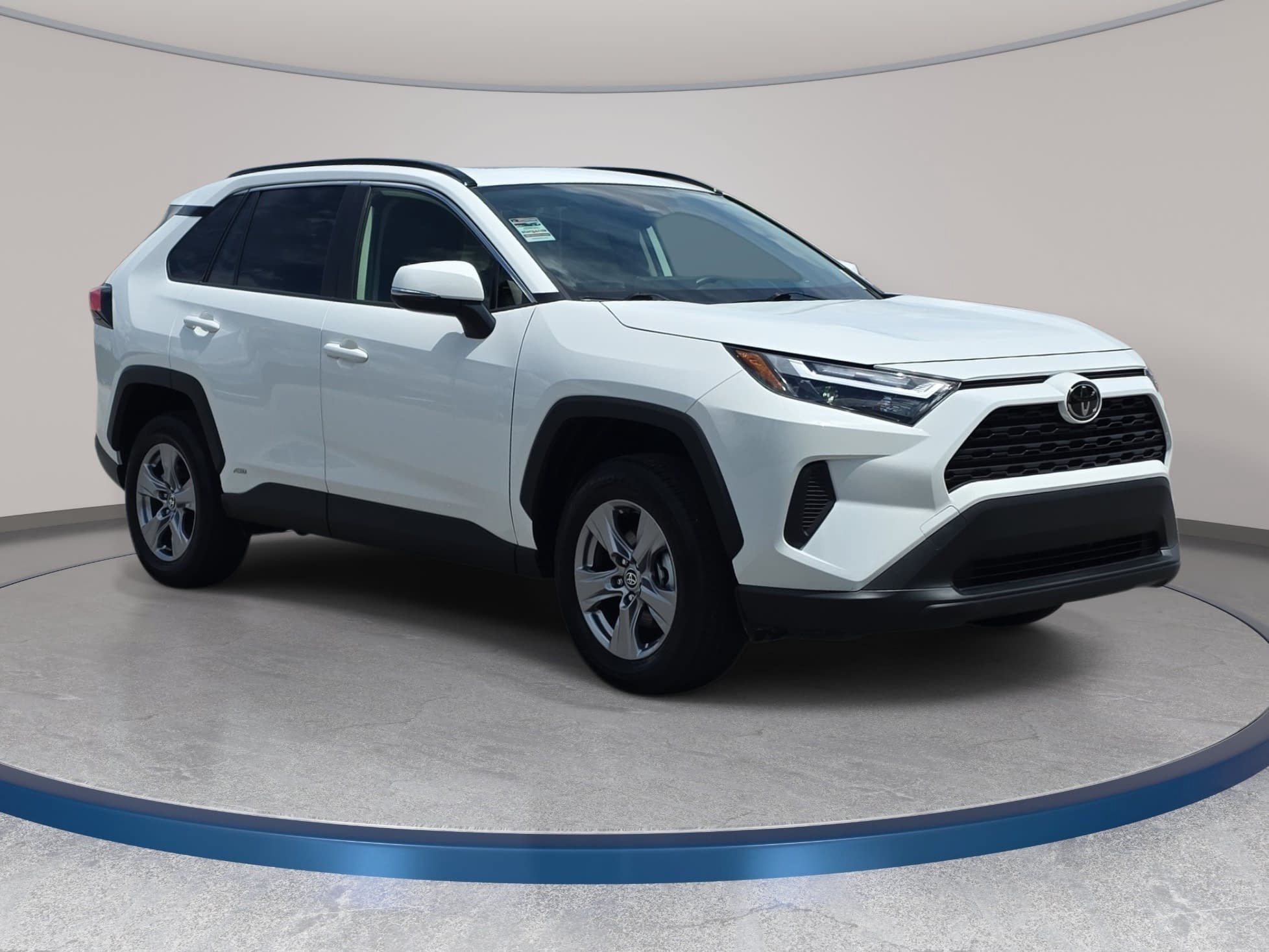 Used 2025 Toyota RAV4 XLE w/ Convenience Package AWD/4WD image 3