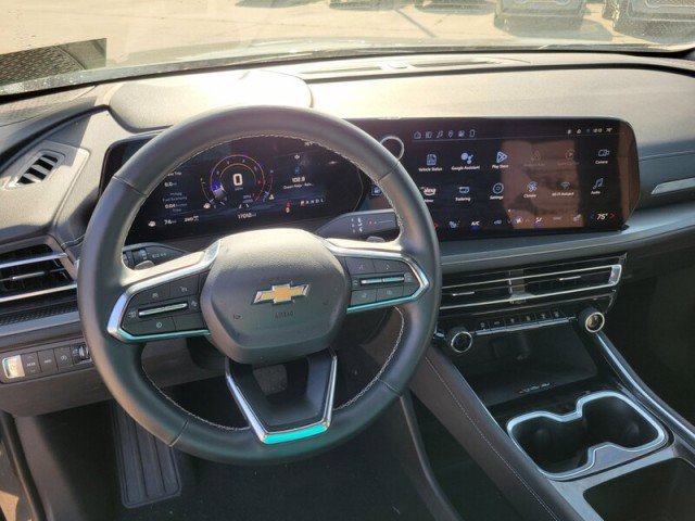 Certified 2025 Chevrolet Traverse LT image 16