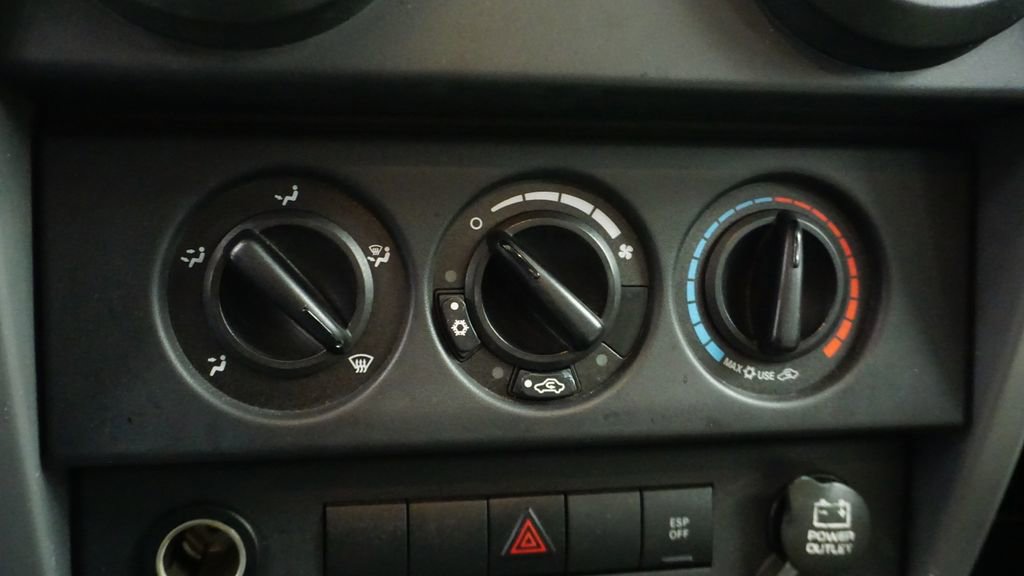 Used 2009 Jeep Wrangler X image 23