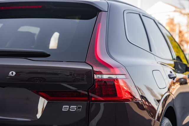 New 2026 Volvo XC60 B5 Ultra w/ Protection Package Premier image 6