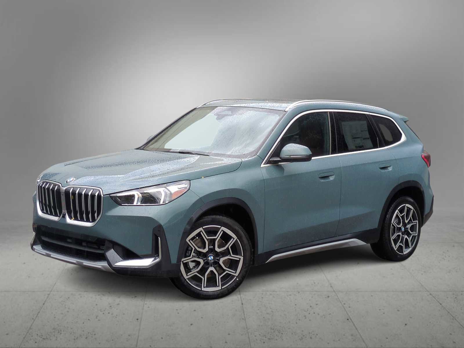 New 2026 BMW X1 xDrive28i w/ Technology Package