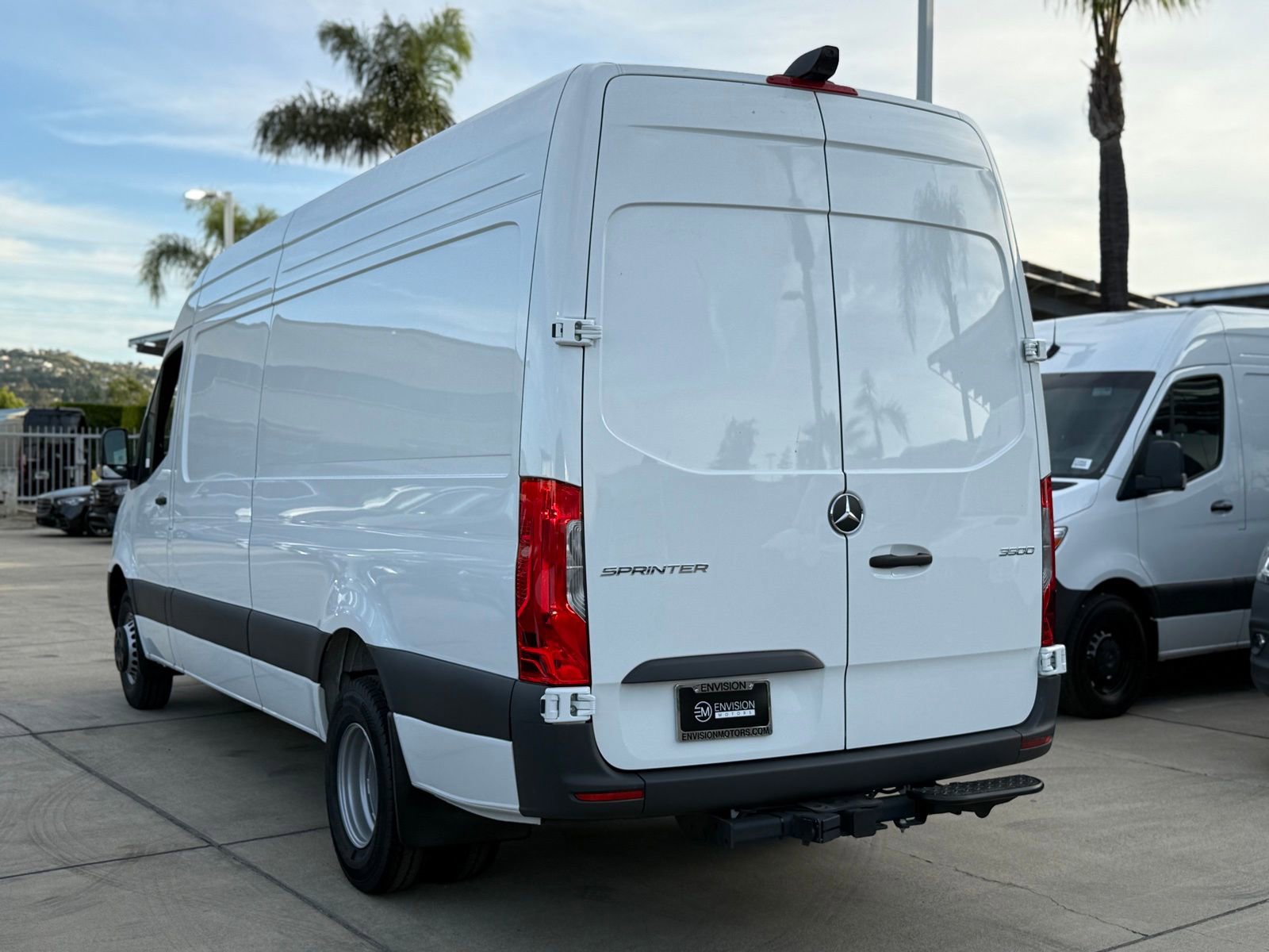 New 2025 Mercedes-Benz Sprinter 3500 image 9