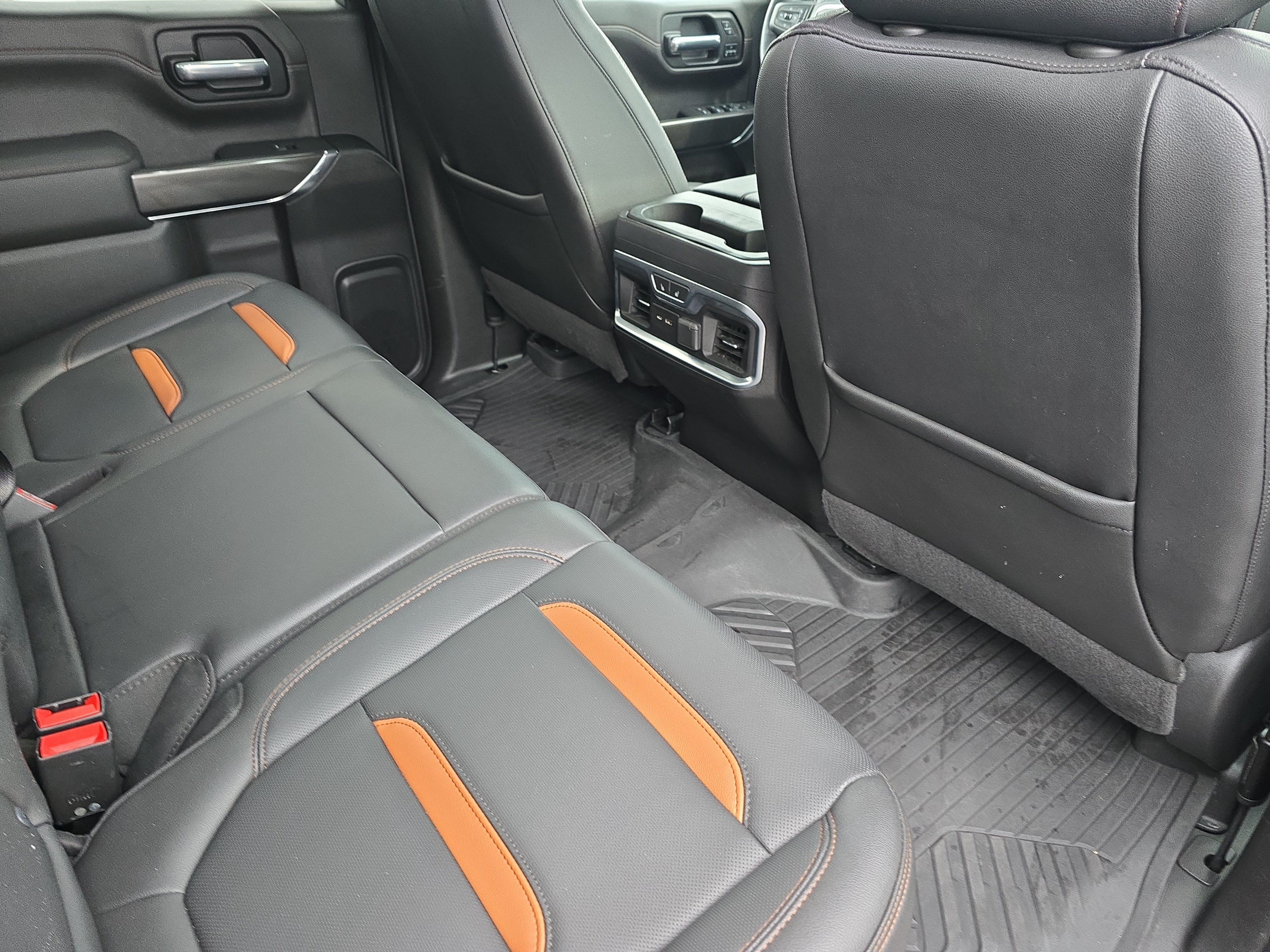 Used 2021 GMC Sierra 1500 AT4 w/ AT4 Value Package AWD/4WD image 11