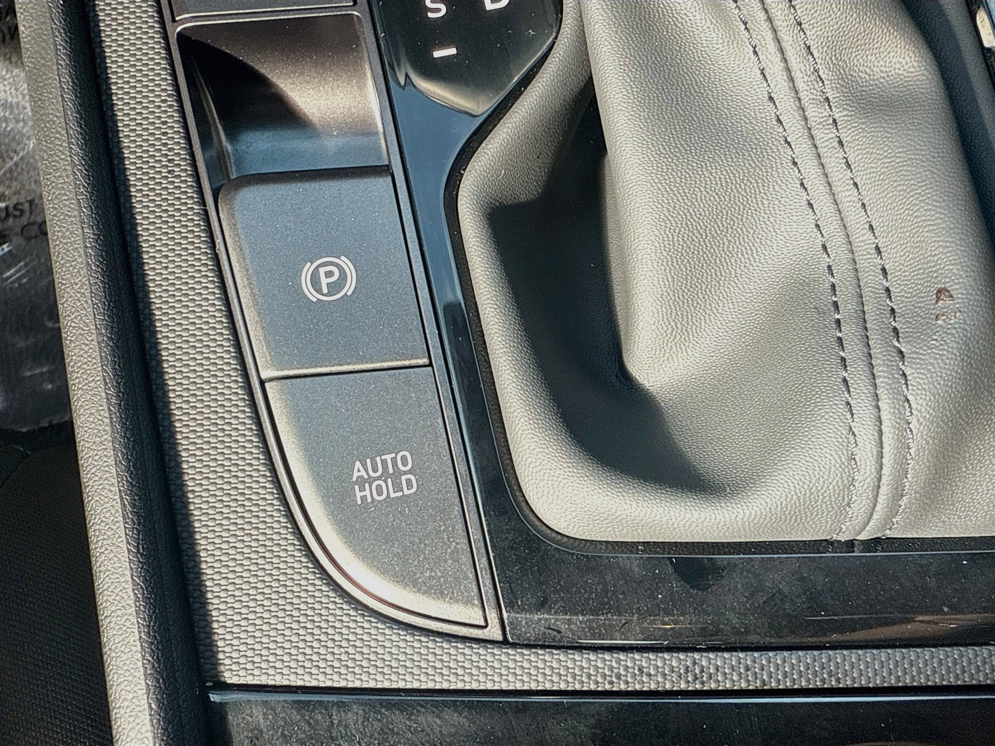 Used 2026 Hyundai Elantra SEL Sport FWD image 36