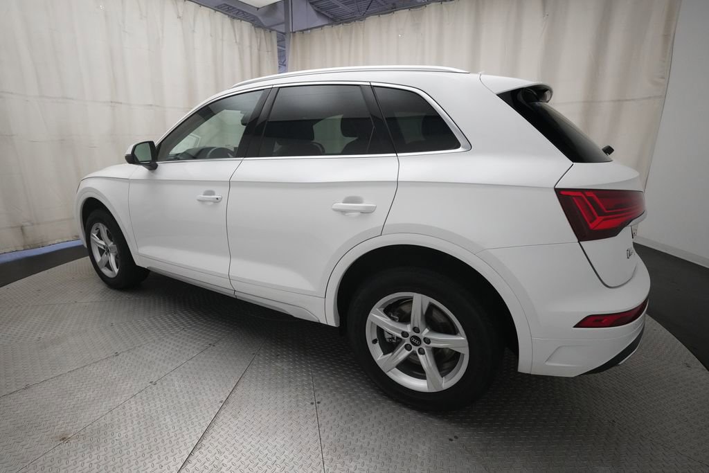 Certified 2023 Audi Q5 Premium w/ Convenience Package AWD/4WD image 35