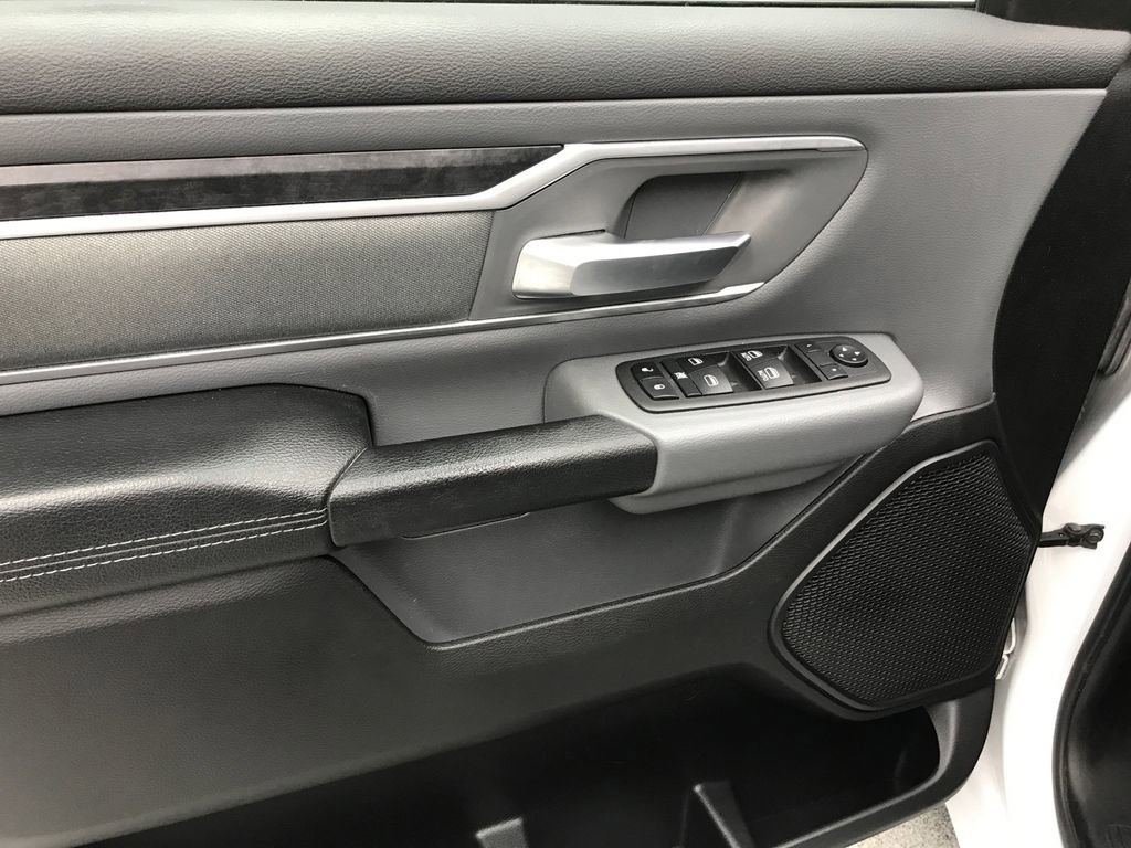 Used 2022 RAM 1500 Big Horn image 9