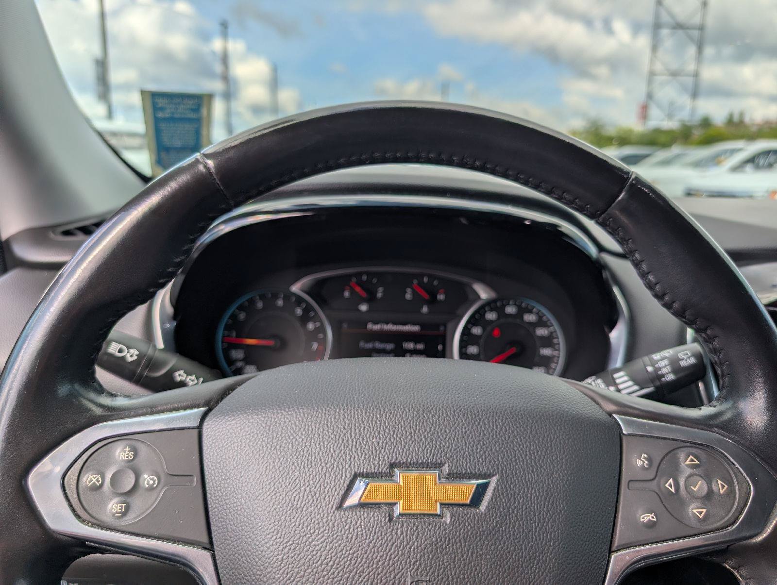 Used 2020 Chevrolet Traverse LT AWD/4WD image 11