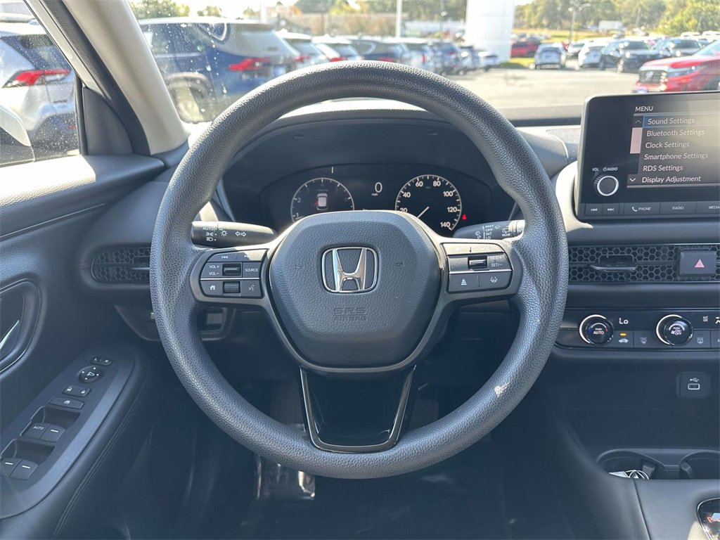 Certified 2025 Honda HR-V LX image 11