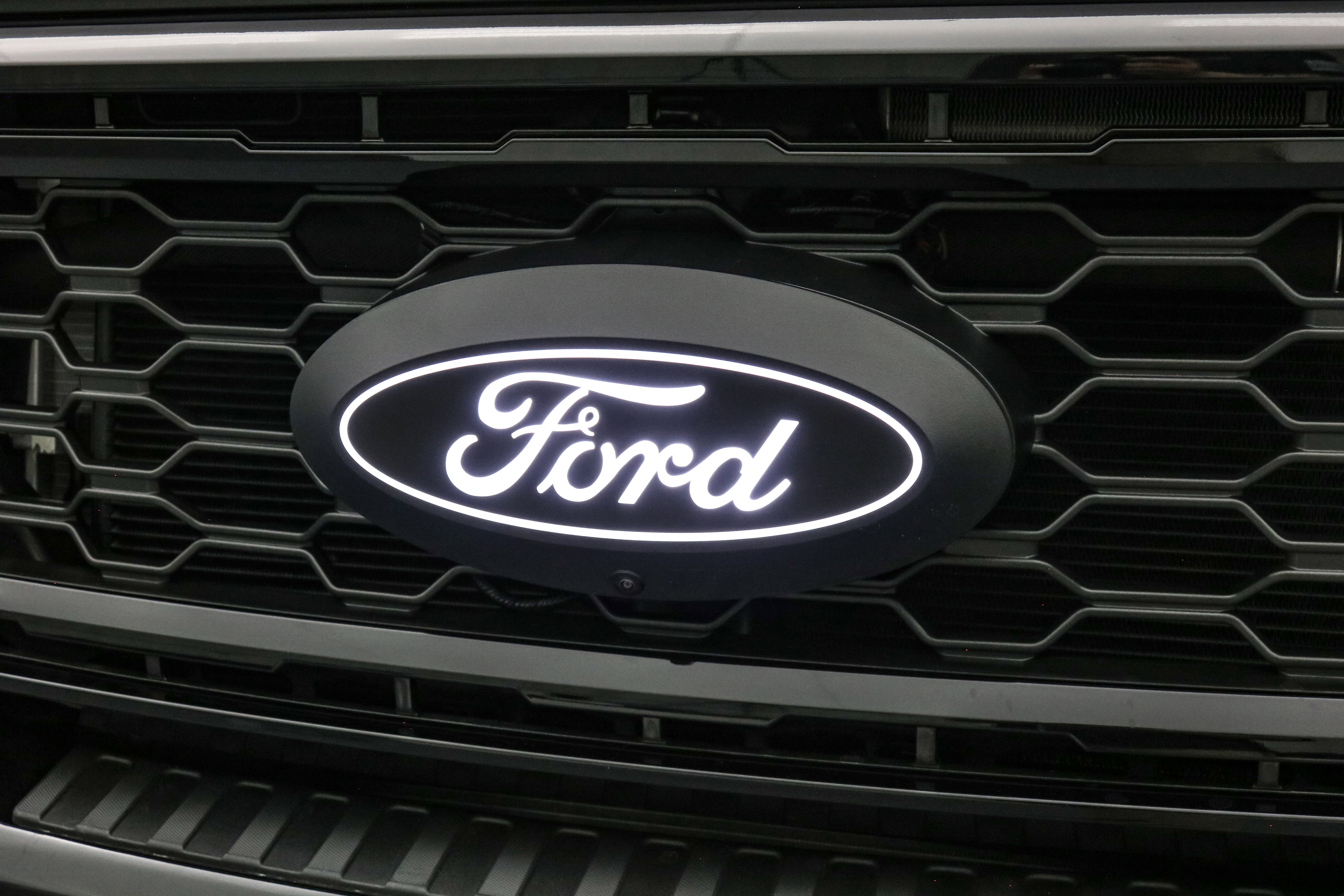 New 2026 Ford F250 Lariat image 12