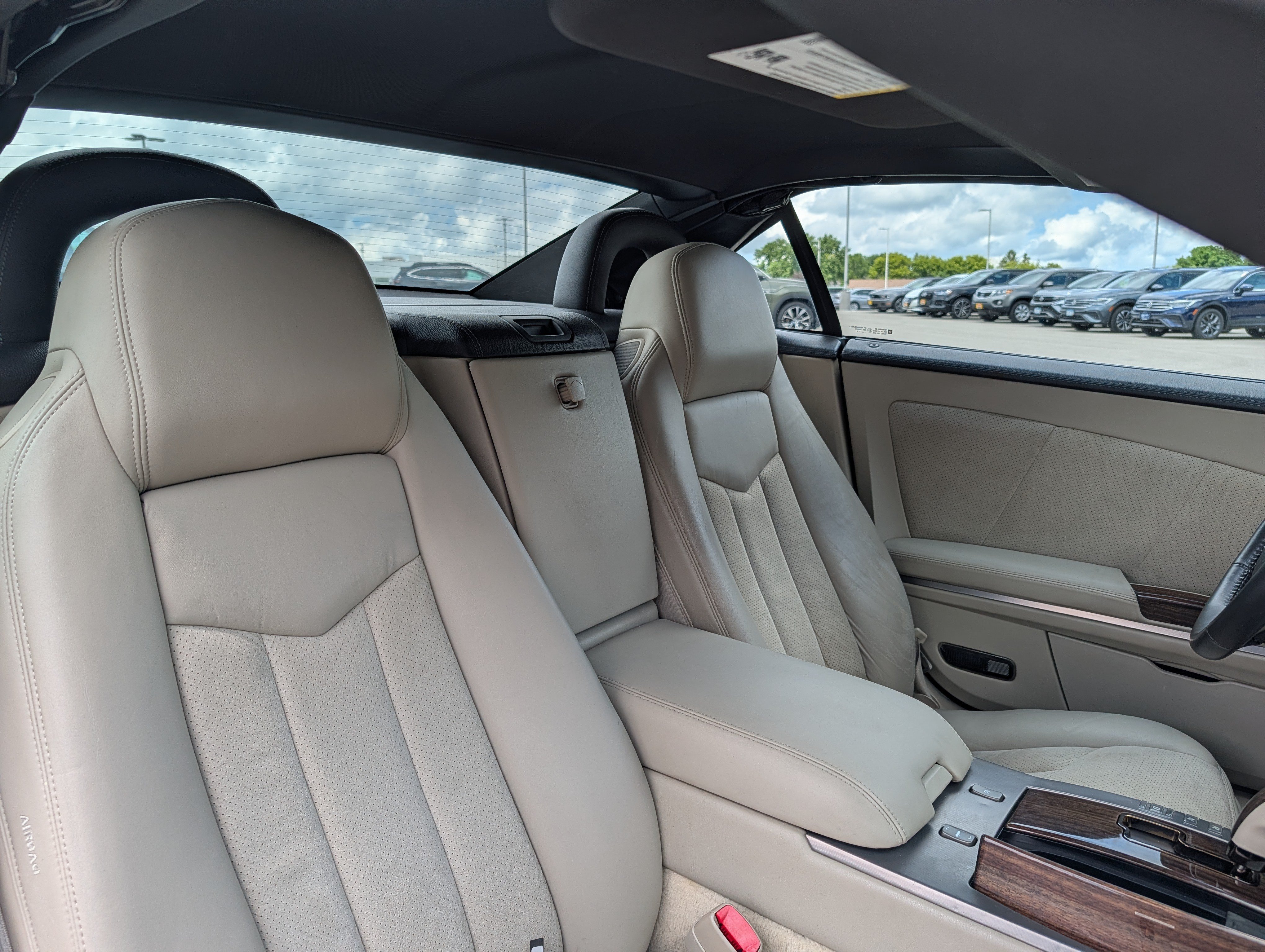 Used 2006 Cadillac XLR V RWD image 11