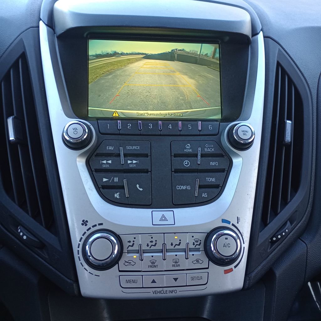 Used 2017 Chevrolet Equinox LS image 13