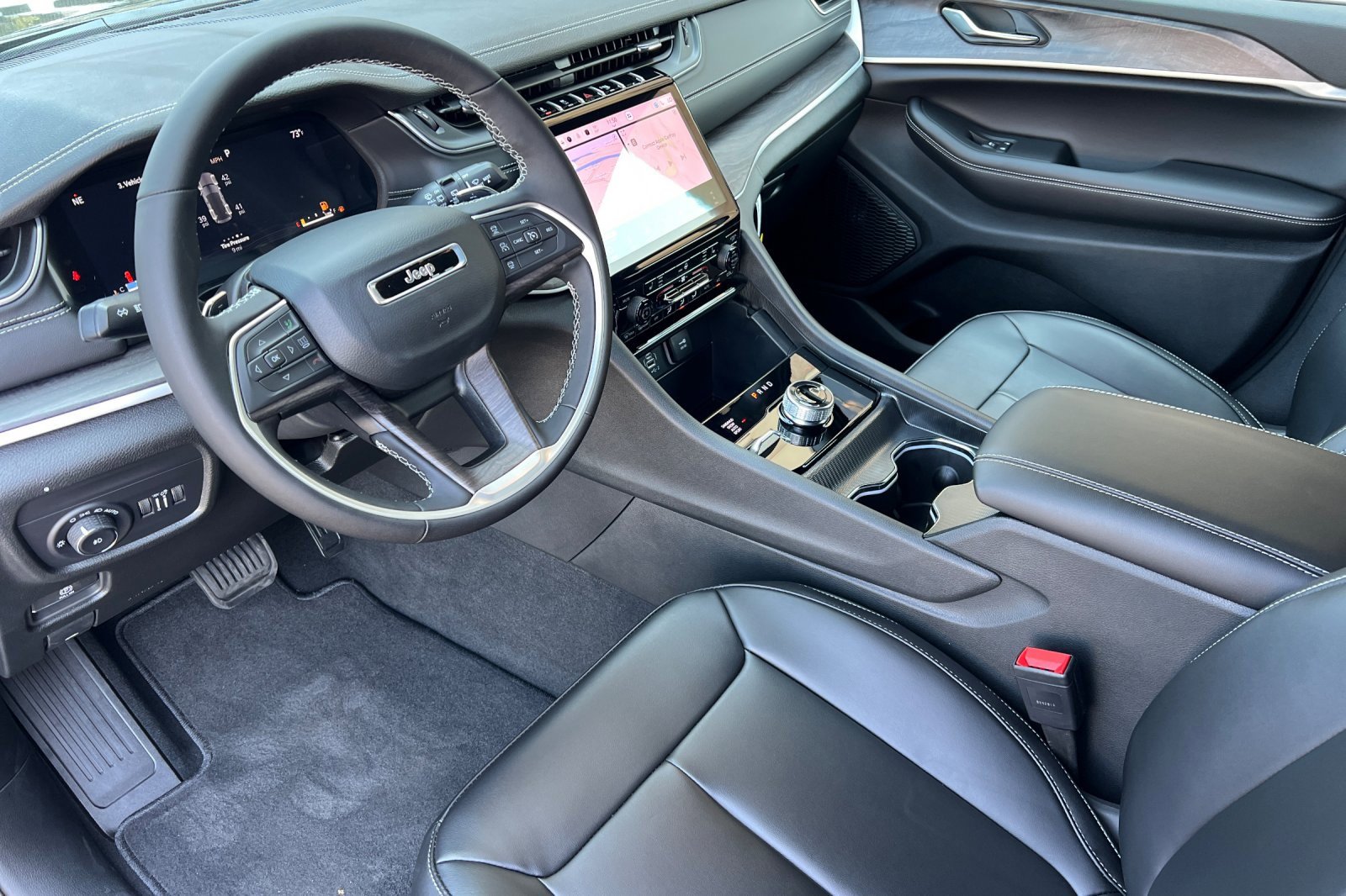New 2025 Jeep Grand Cherokee Limited image 10