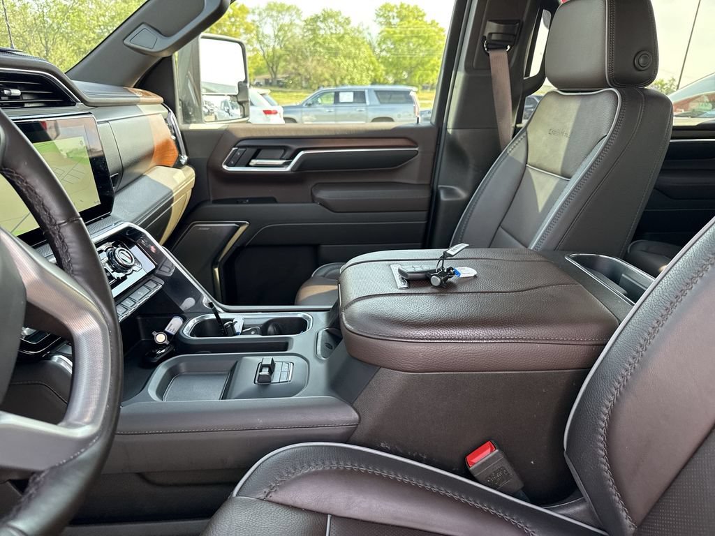 Certified 2024 GMC Sierra 2500 Denali AWD/4WD image 15