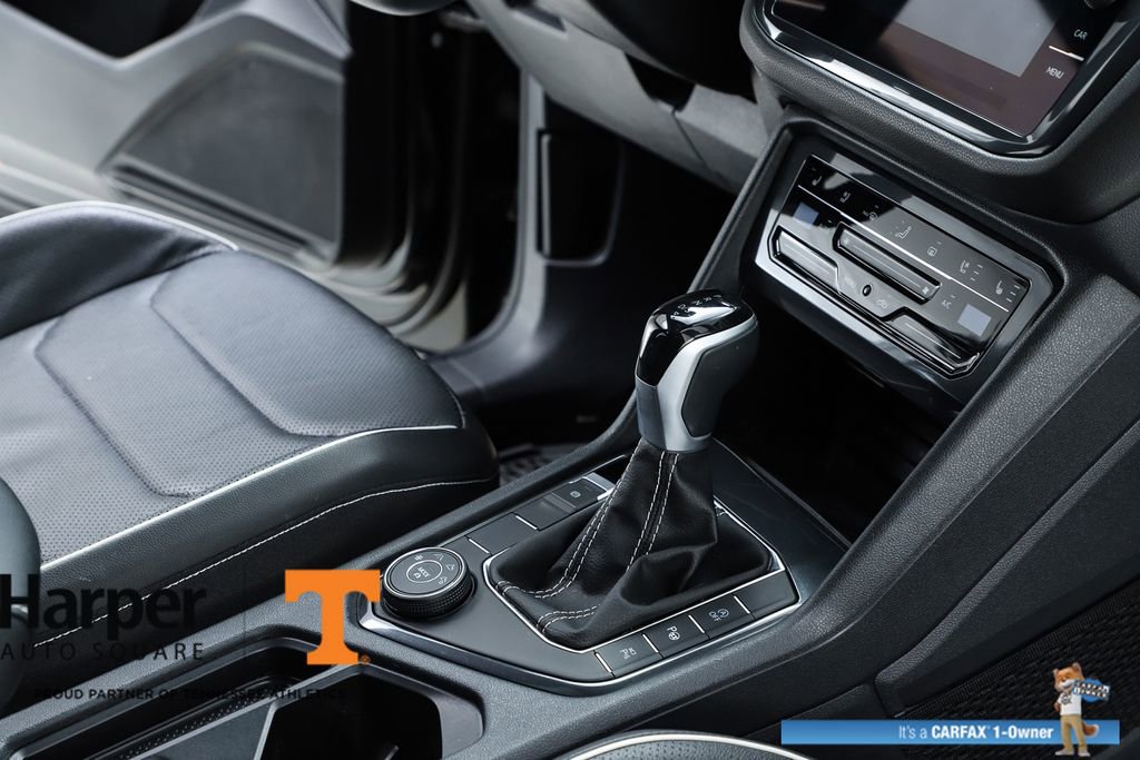 Used 2024 Volkswagen Tiguan SEL R-Line image 34