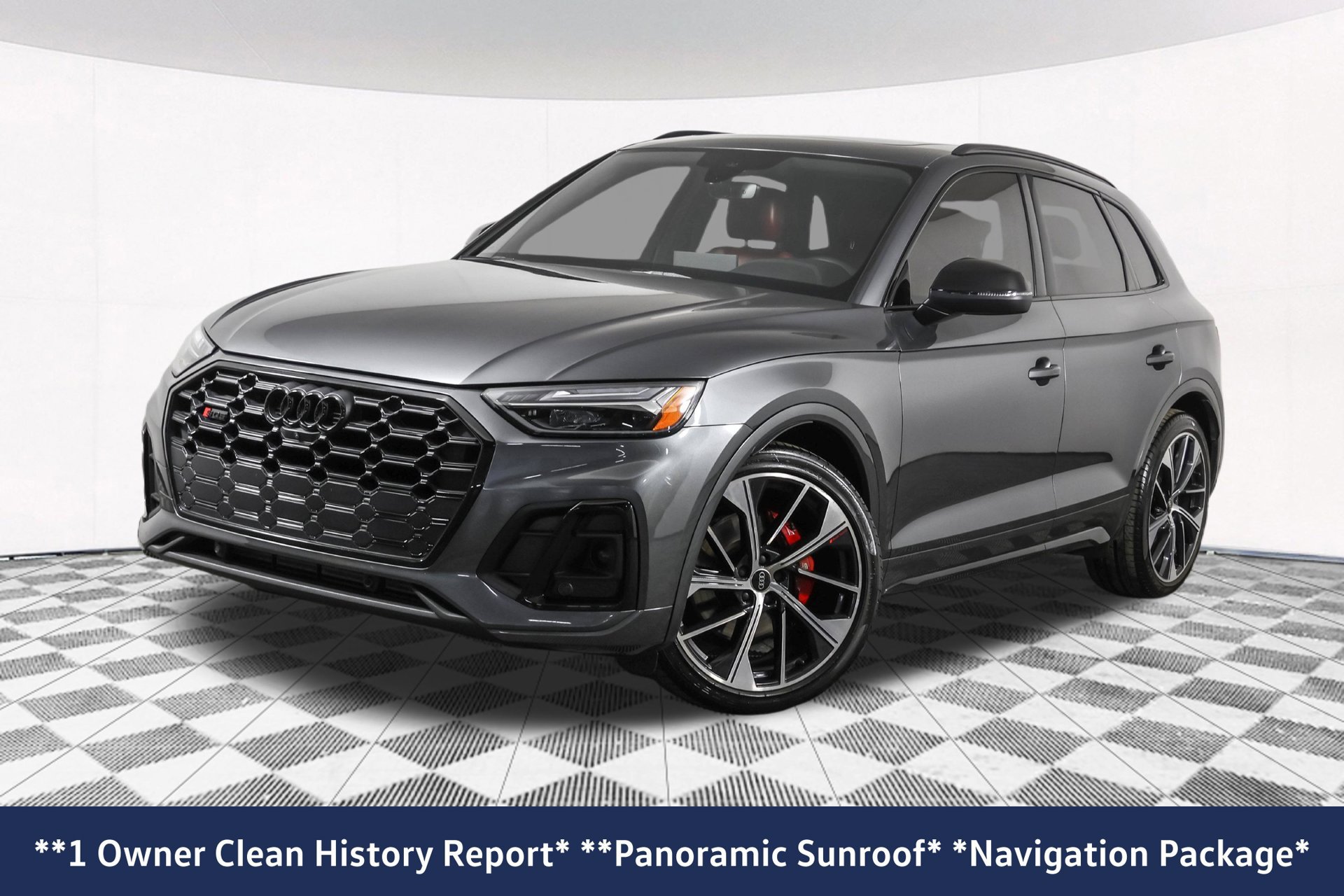 Used 2023 Audi SQ5 Premium Plus w/ Premium Plus Package AWD/4WD image 2
