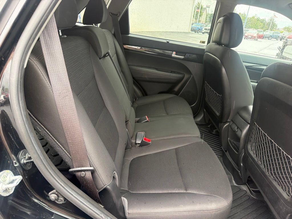 Used 2015 Kia Sorento LX FWD image 44