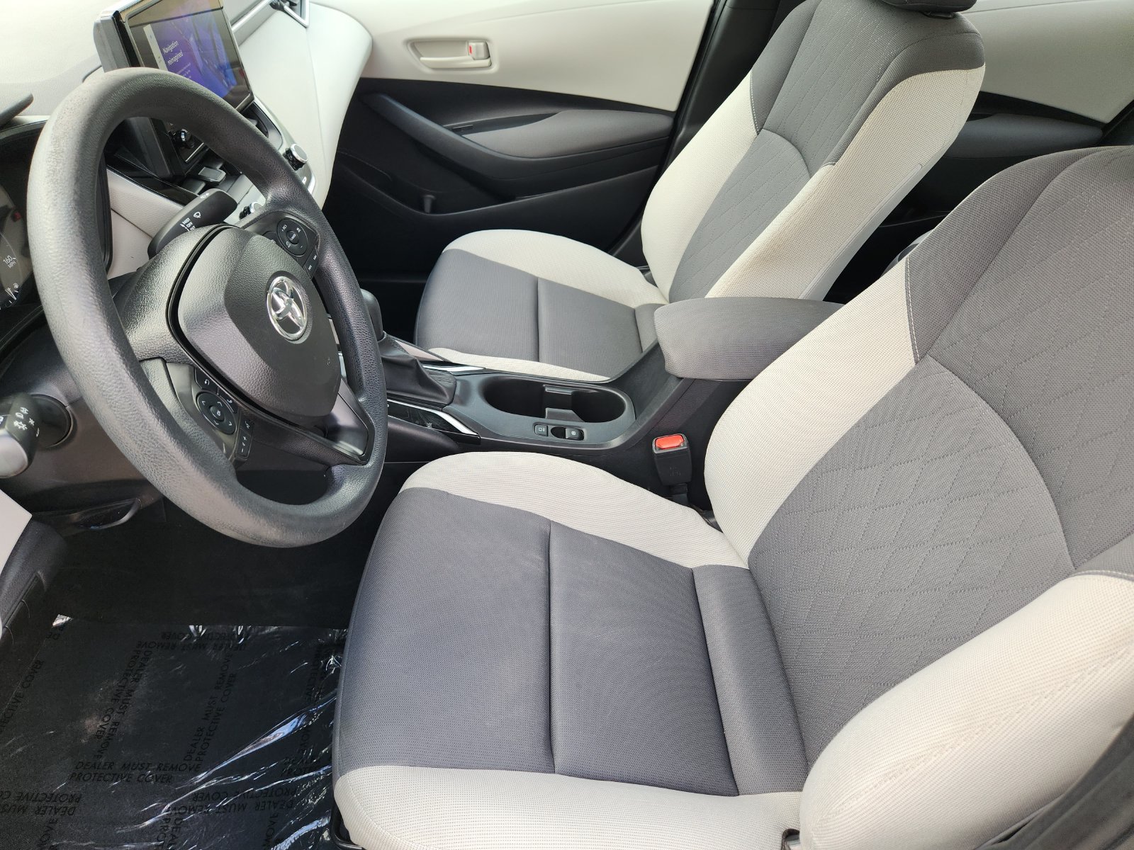 Used 2024 Toyota Corolla LE FWD image 22