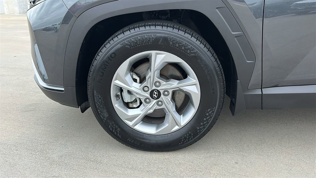 Certified 2024 Hyundai Tucson SE FWD image 6