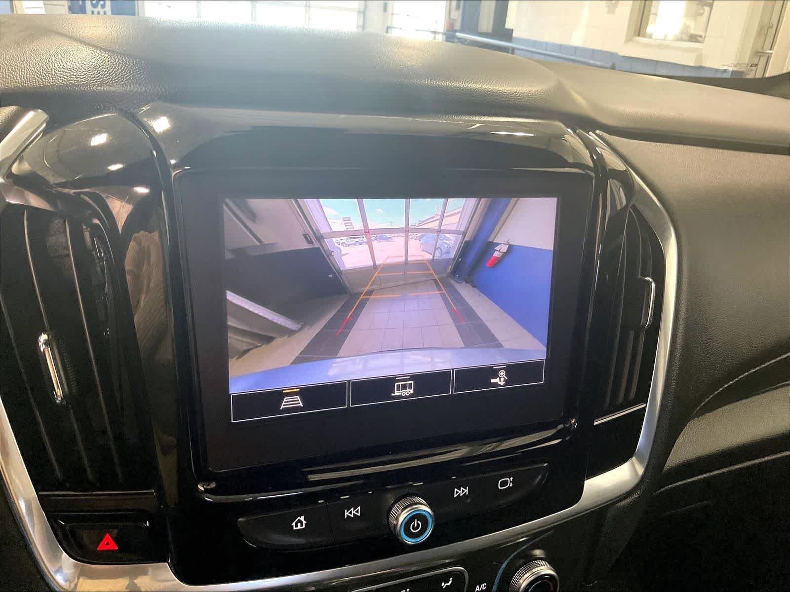 Used 2023 Chevrolet Traverse LT w/ LPO, Floor Liner Package AWD/4WD image 19