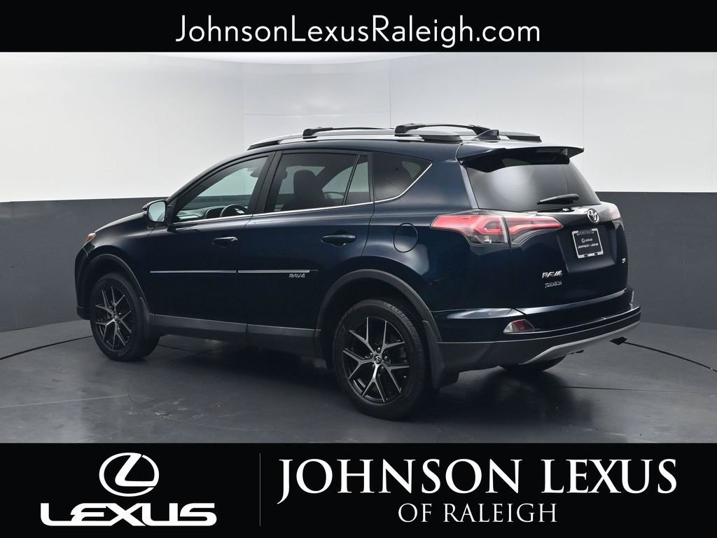 Used 2017 Toyota RAV4 SE FWD image 7