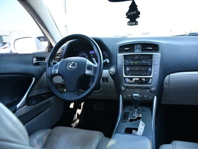 Used 2011 Lexus IS 250 w/ Premium Pkg Value Edition image 15
