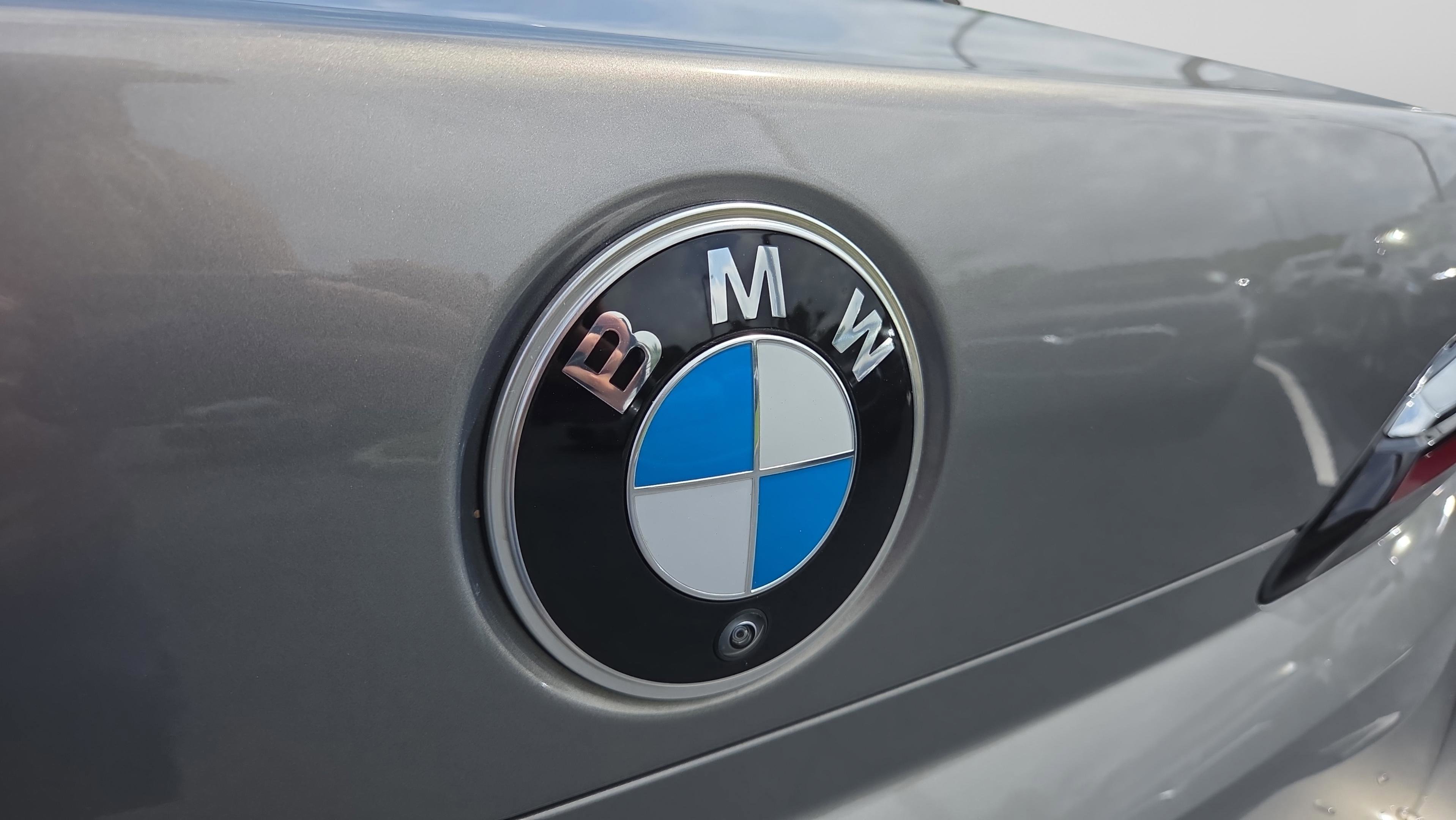 Certified 2023 BMW 740i RWD image 37