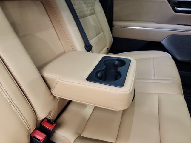 New 2025 GMC Sierra EV Denali image 28