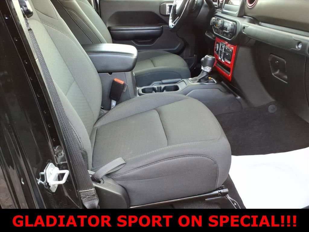 Used 2021 Jeep Gladiator Sport image 8