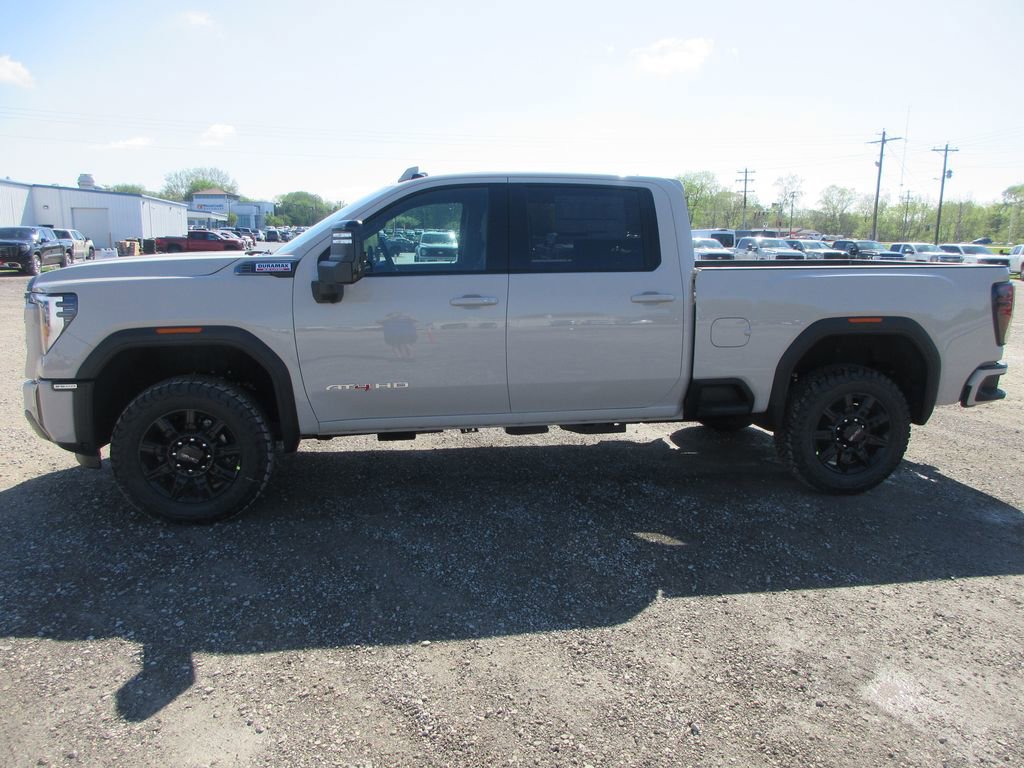 New 2026 GMC Sierra 2500 AT4 AWD/4WD image 10