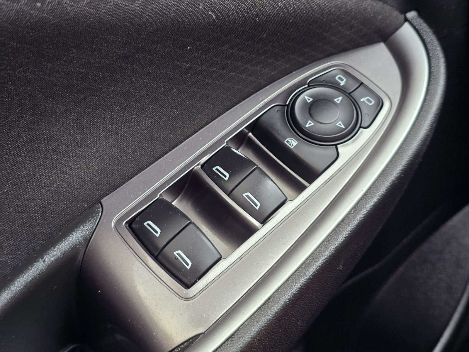 Used 2021 Chevrolet Malibu LS FWD image 23