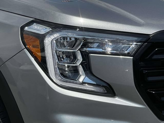Certified 2023 GMC Terrain SLE w/ Elevation Edition AWD/4WD image 10