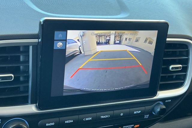 New 2026 Hyundai Venue SEL FWD image 18