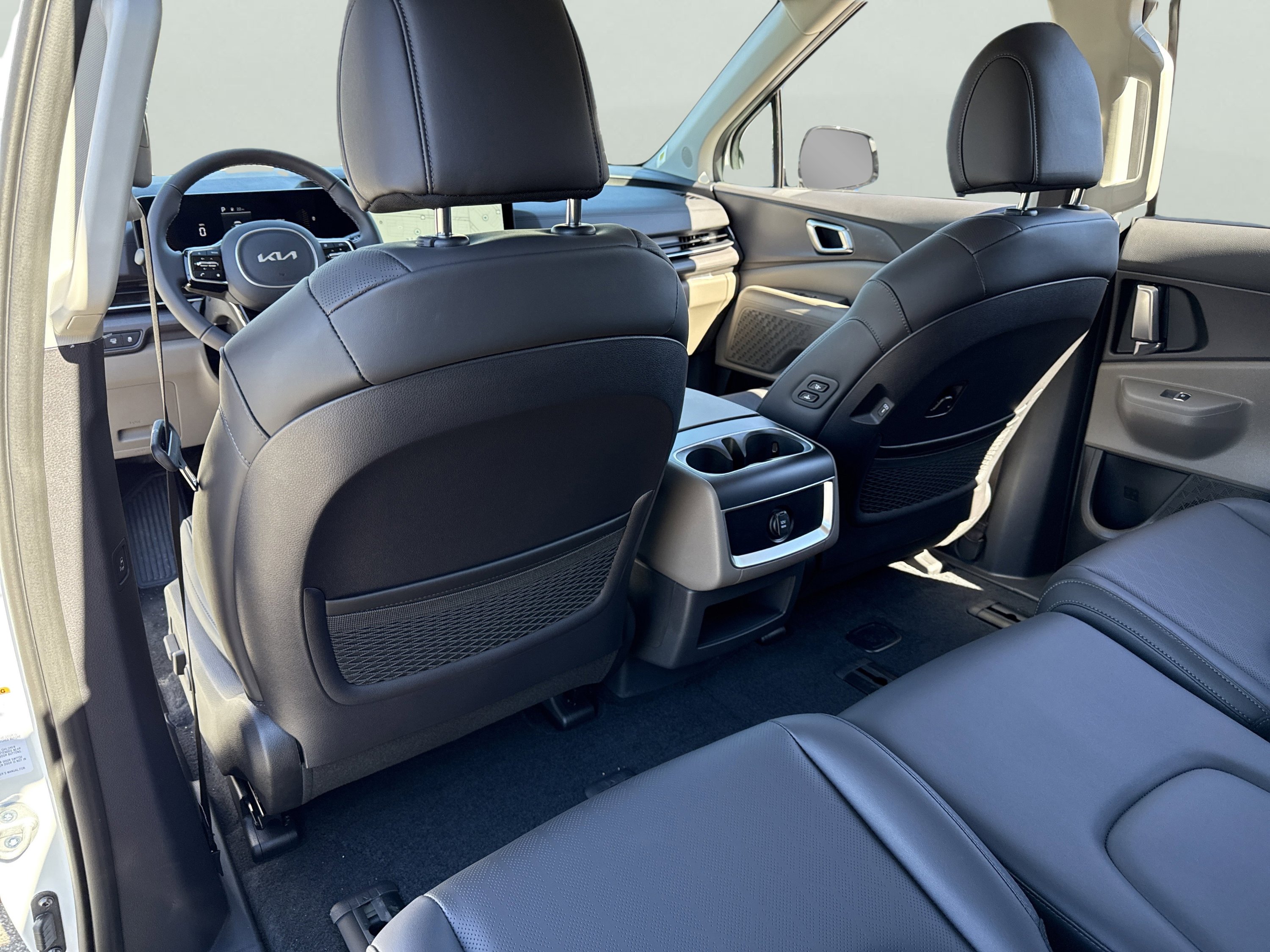 New 2026 Kia Carnival EX FWD image 19