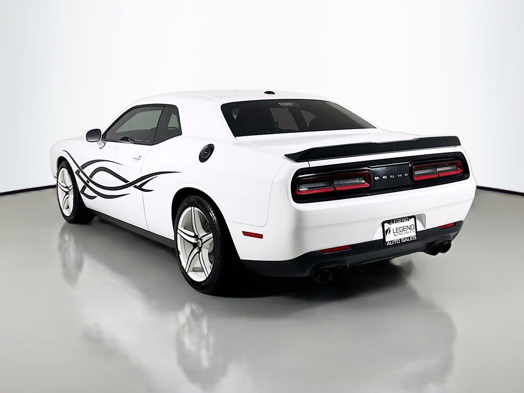Used 2019 Dodge Challenger R/T w/ Driver Convenience Group image 8
