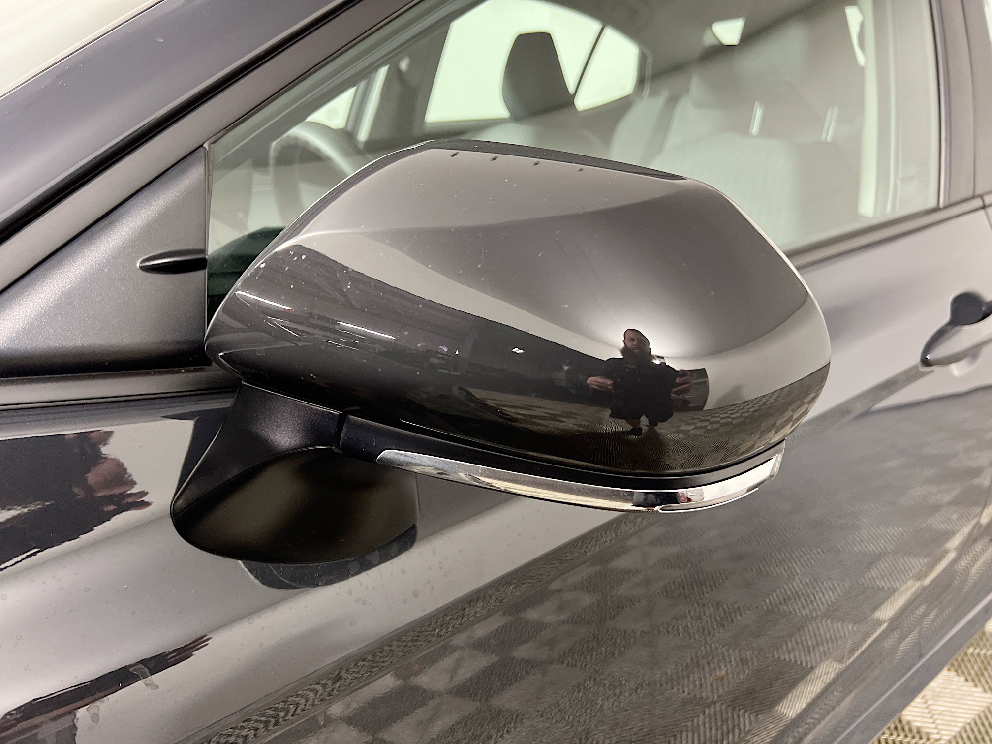 Used 2025 Toyota Camry LE image 13