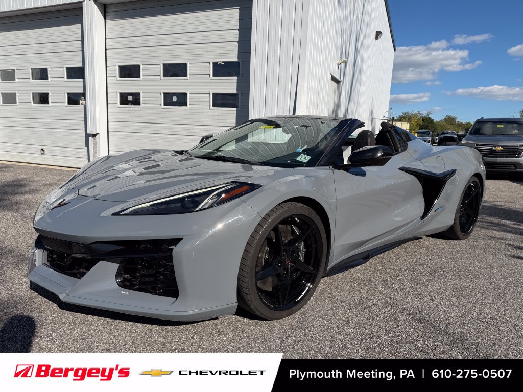 Used 2024 Chevrolet Corvette E-Ray AWD/4WD image 5