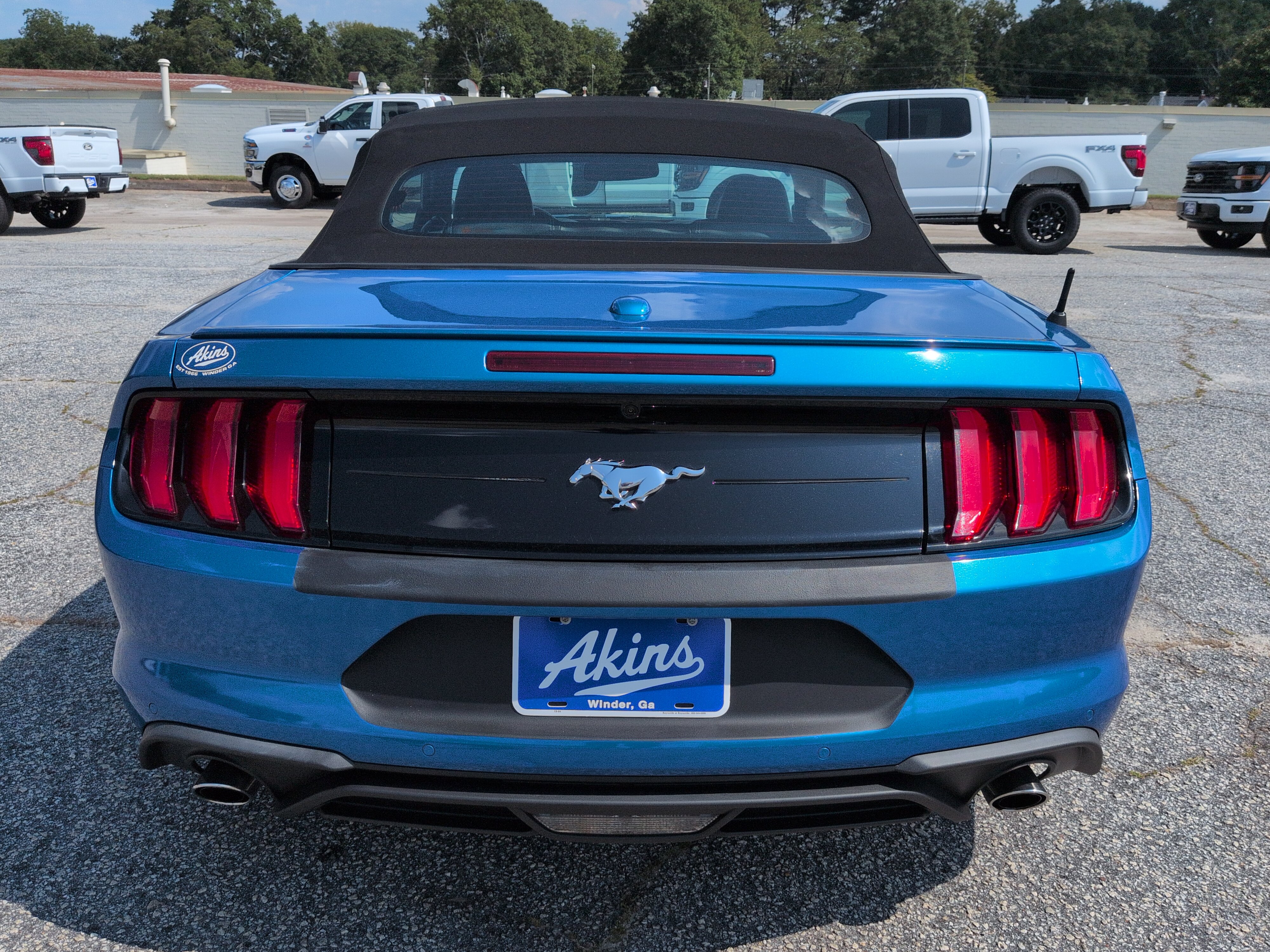 Certified 2020 Ford Mustang Premium RWD image 4