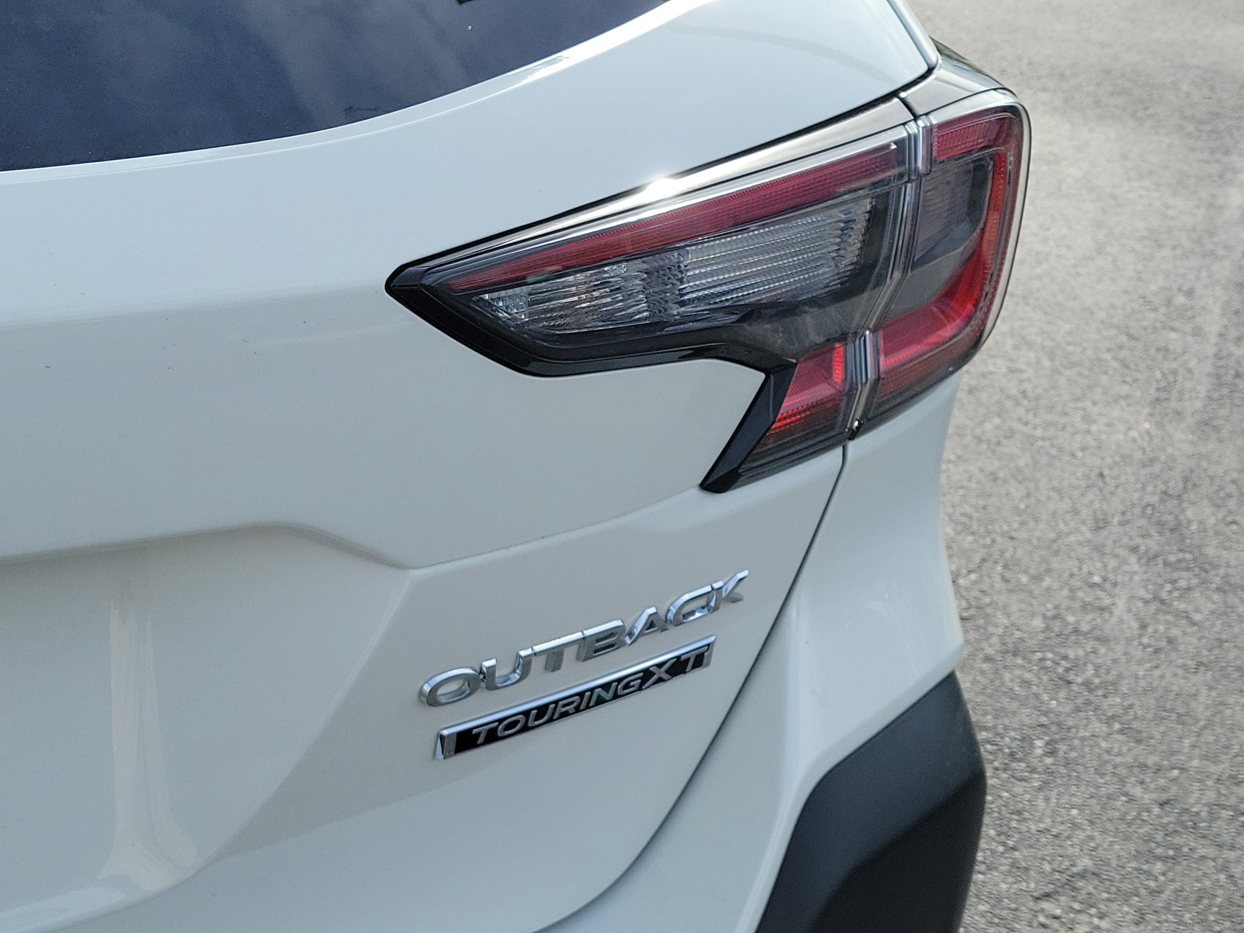 Certified 2025 Subaru Outback Touring XT image 11