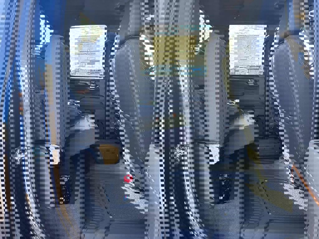 New 2026 GMC Sierra 2500 AT4 image 40