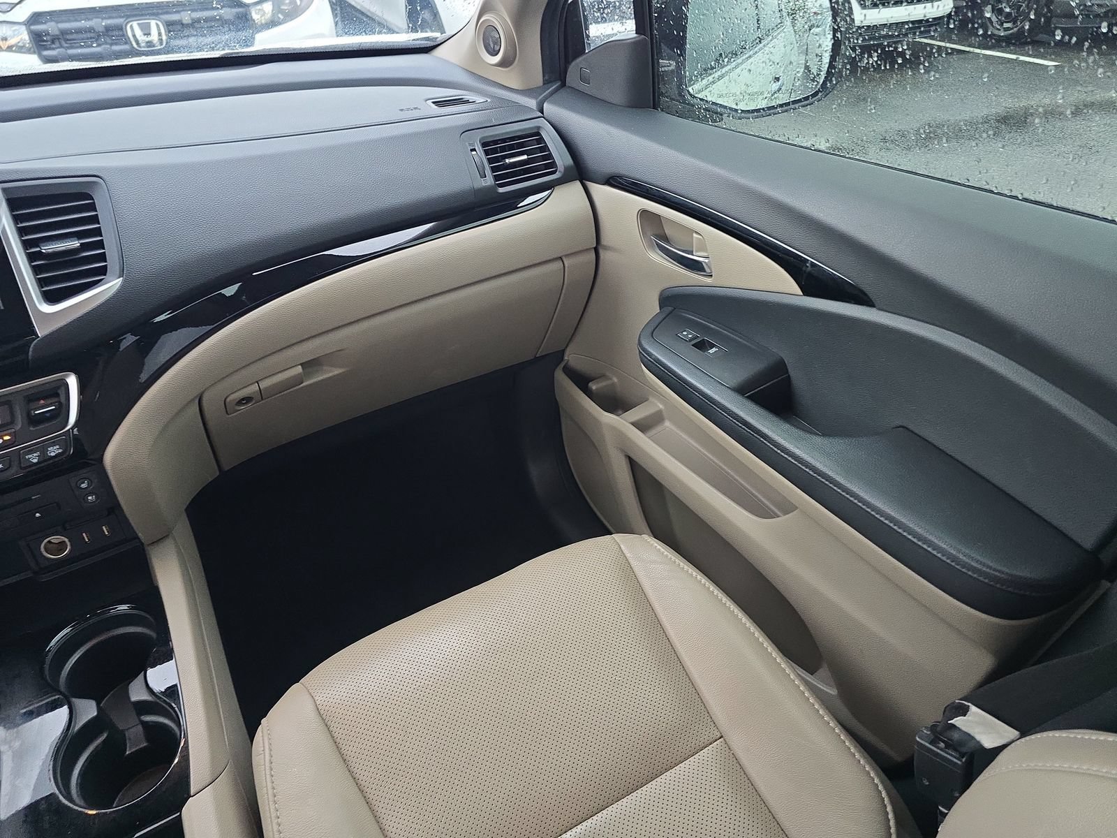 Used 2018 Honda Pilot Elite image 12