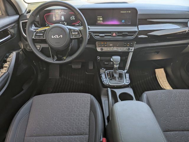Used 2026 Kia Seltos S FWD image 19