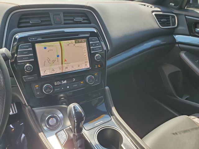 Used 2021 Nissan Maxima SR w/ Sport Mat Group FWD image 22