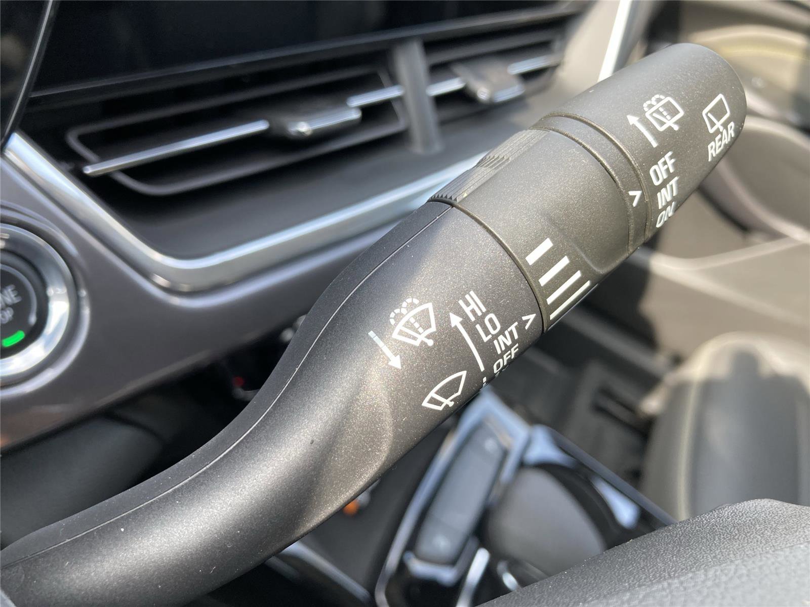 New 2026 Chevrolet Trax ACTIV w/ Sunroof Package image 23