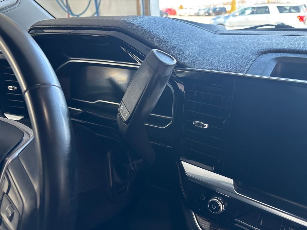 Used 2024 GMC Sierra 3500 SLE w/ SLE Convenience Package image 26