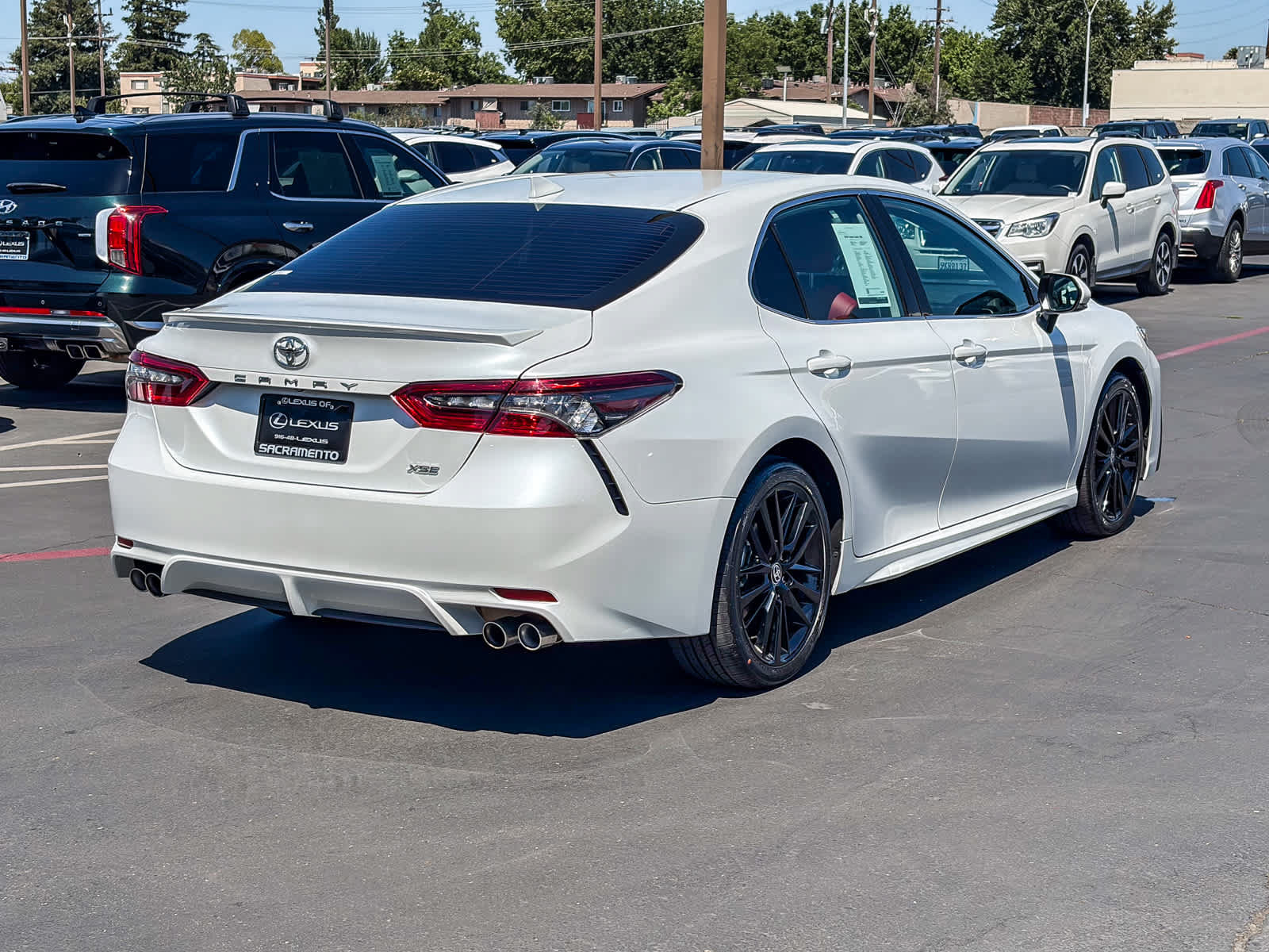 Used 2023 Toyota Camry XSE FWD image 4